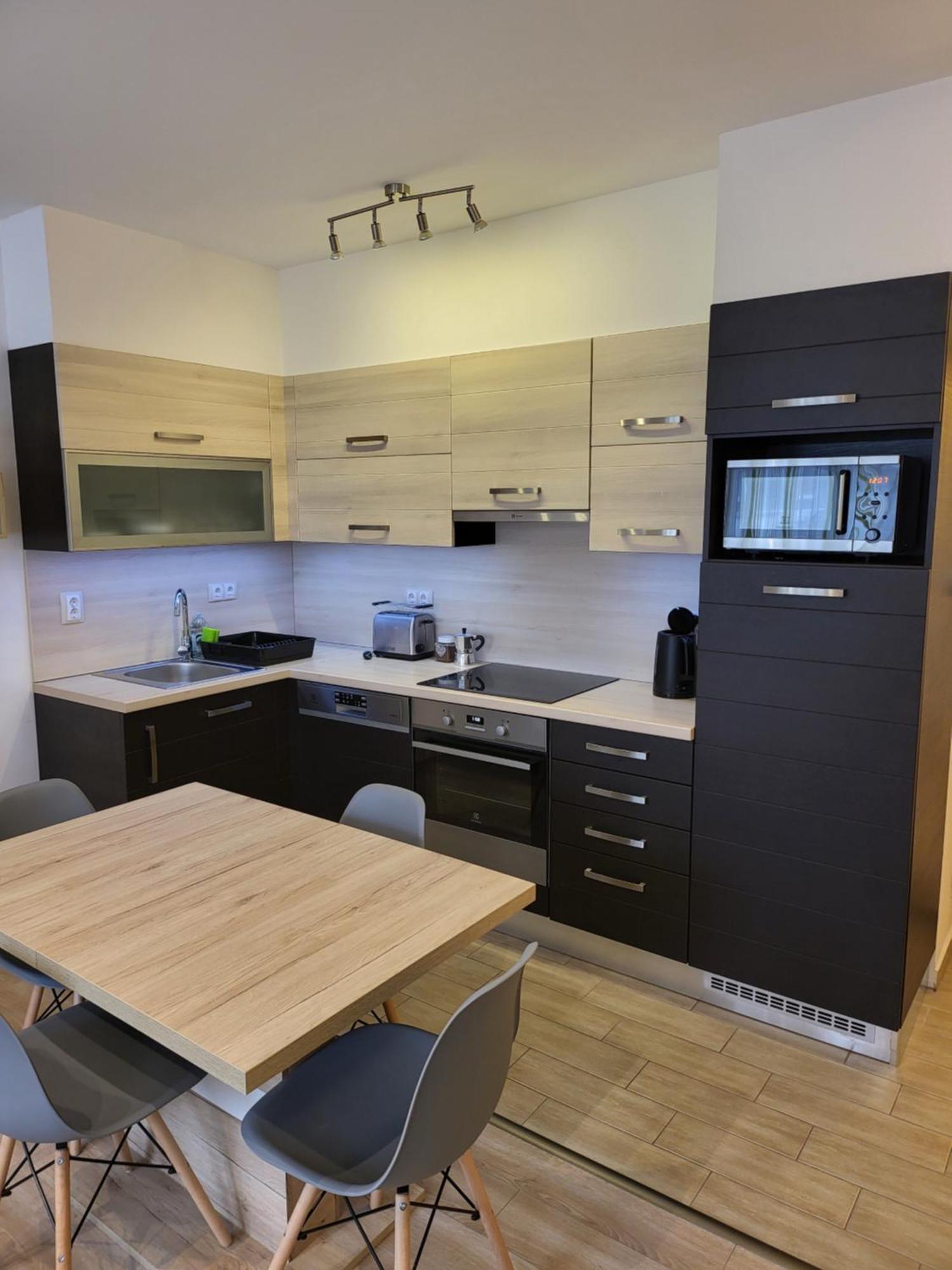 Triangol Apartman: Fuerdo, Belvaros, Egyetem Дьёр Экстерьер фото
